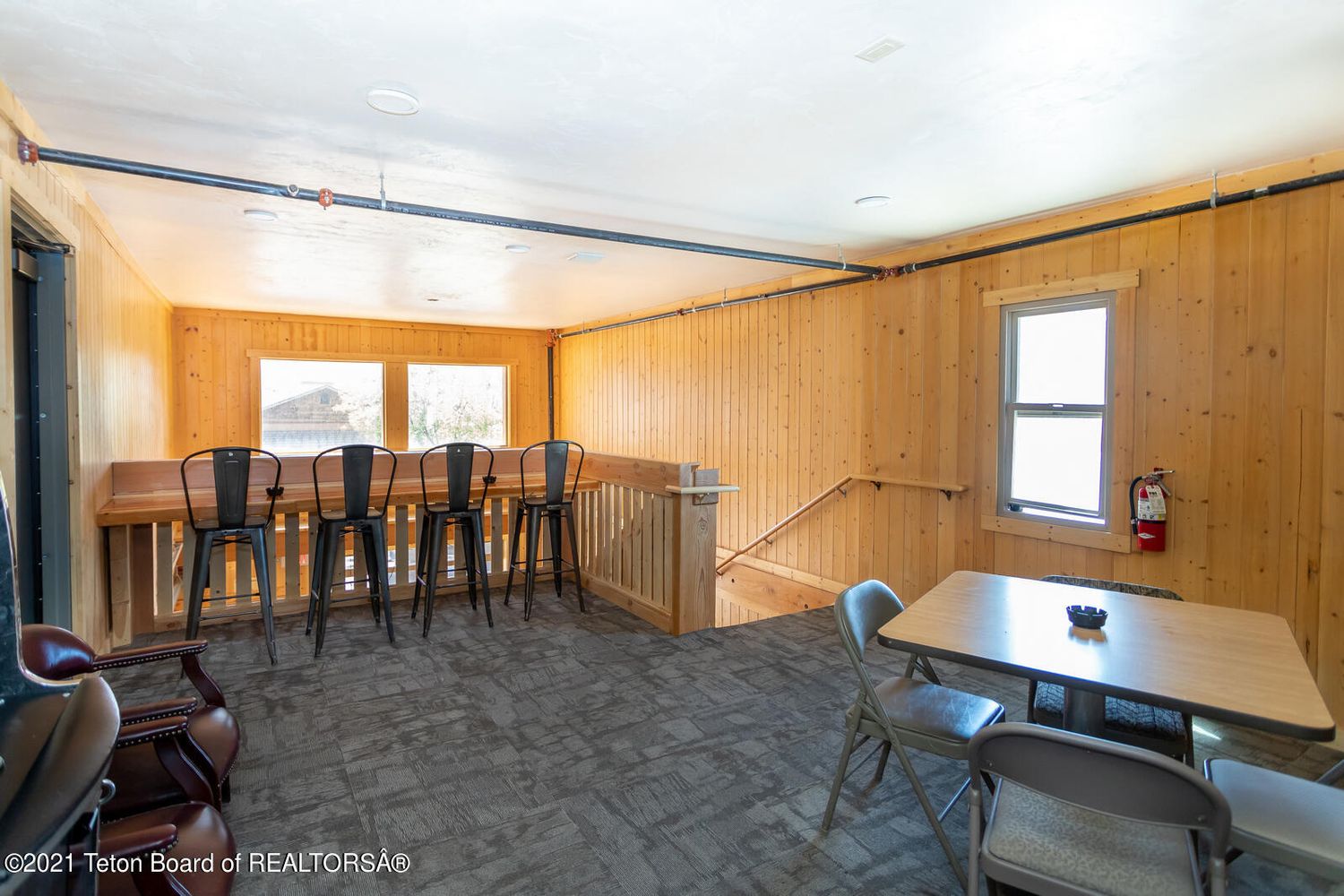 285 N Main St, Thayne, WY 83127